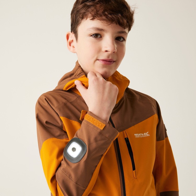RKP278_1BG_04_bynder_defined_type_model_041749618503.jpg