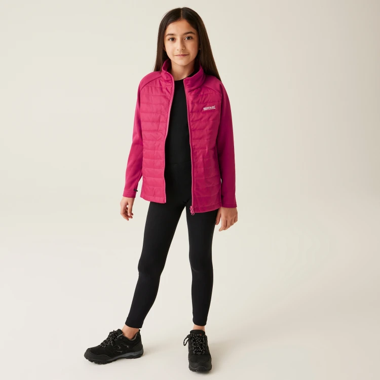 RKP279_1VK_06_bynder_defined_type_model_061765253644.jpg